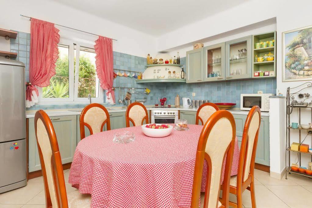 Apartments Dora Сплит Экстерьер фото